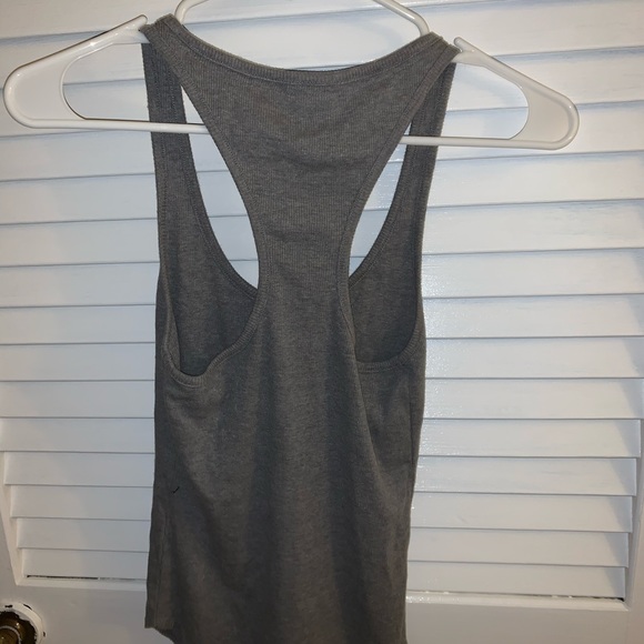 Tank top - Picture 2 of 3